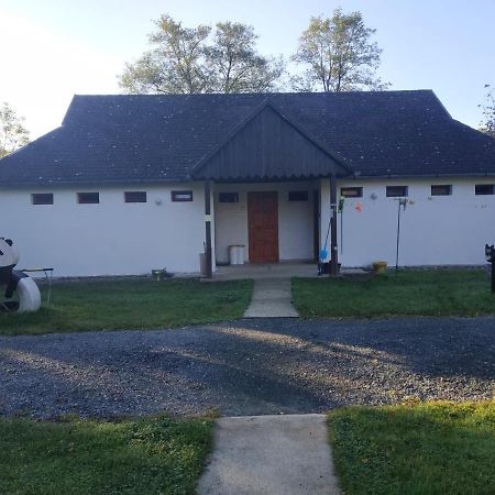 Goecsej Voelgye Kemping Kustánszeg 外观 照片