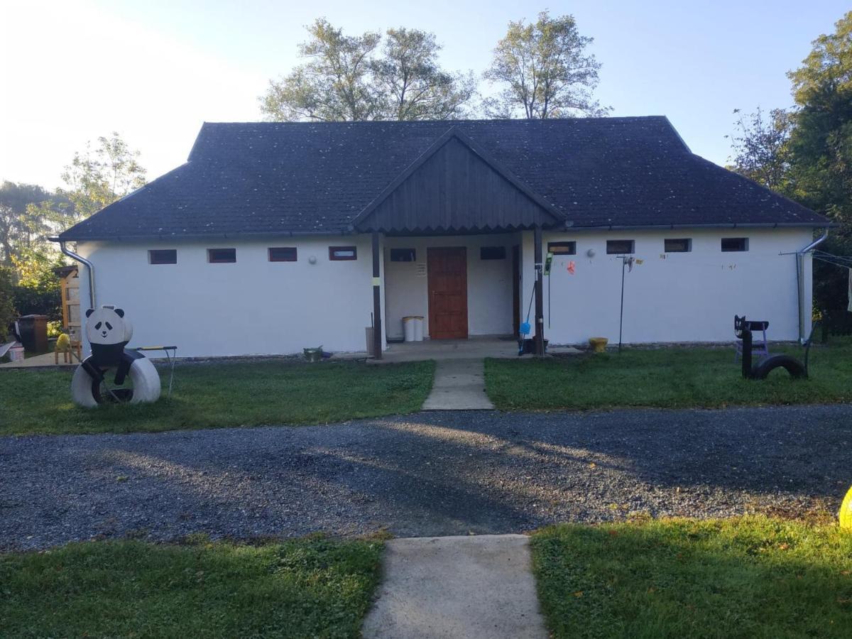 Goecsej Voelgye Kemping Kustánszeg 外观 照片